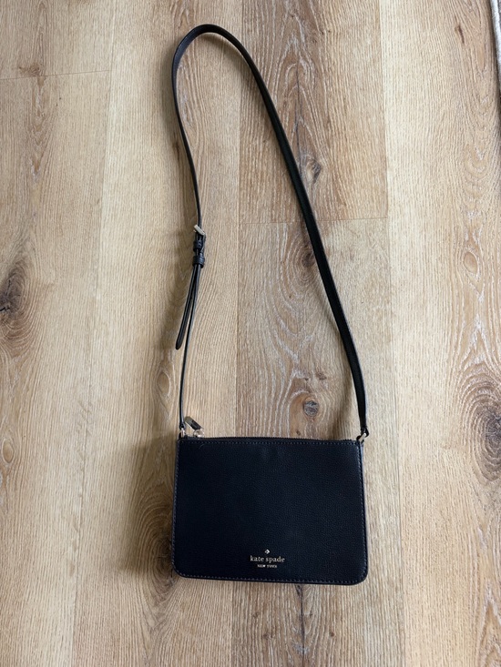 kate spade Handbags - kate spade Black Pebbled Leather Crossbody Bag